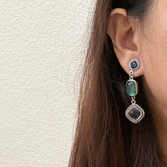 Unsigned Green & Blue Rhinestones Drop Dangle Earrings 11.5g - Picture 2 of 12